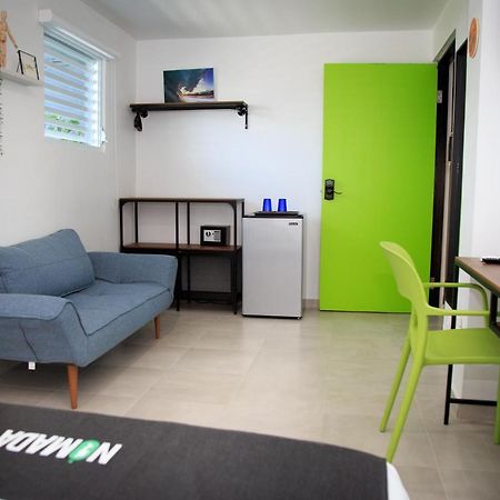 Nomada Beach Hostel- Isla Verde San Juan Exterior foto